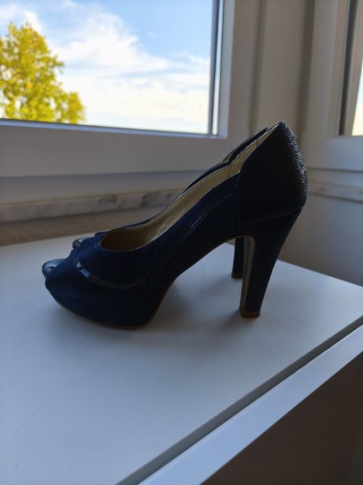 Sapatos azuis N37