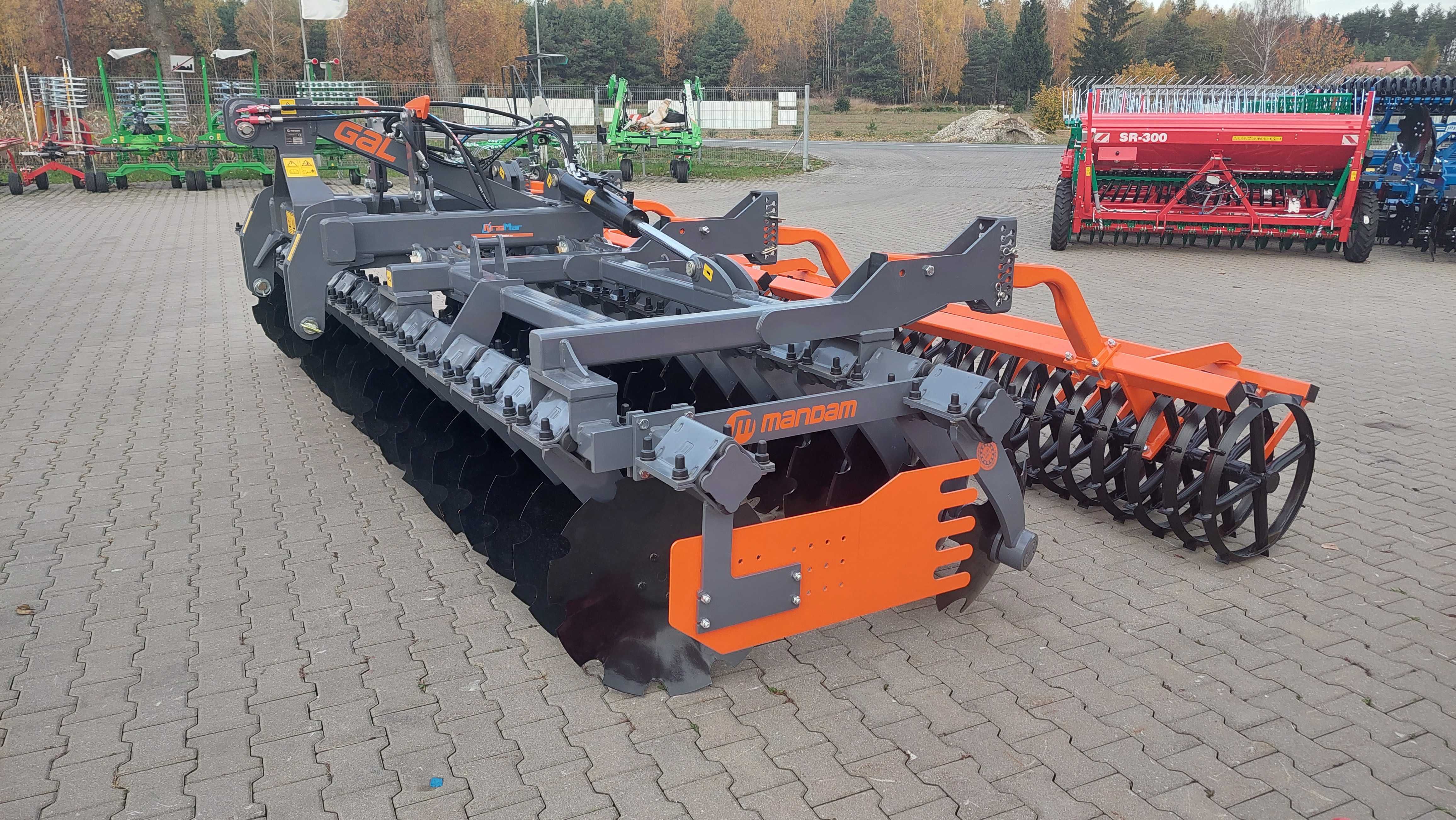 Brona Talerzowa Hydrauliczna 4m 4,5m 5m 6m LandStal GranoSystem Mandam