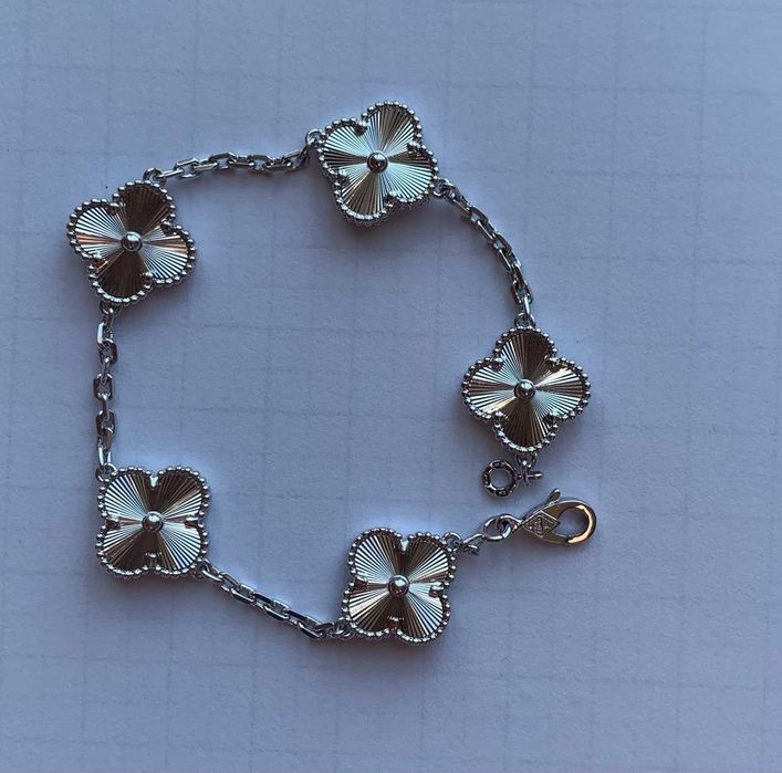 Ван Клиф Браслетик на руку Van Cleef