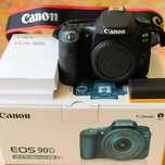 Продаю фотоапарат Canon 90D – майже новий!
