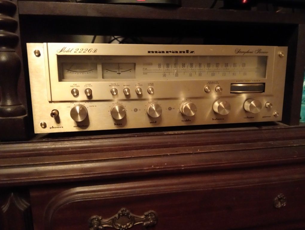 Rádio amplificador Marantz 2226b
