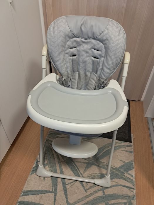 Krzesełko do karmienia Skiddou Malit