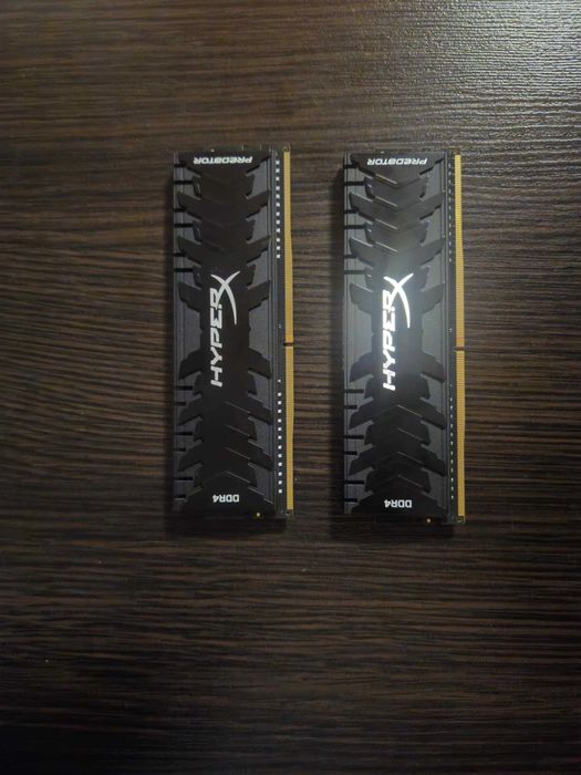 HyperX 16GB (2x8GB) 3200MHz CL16 Predator