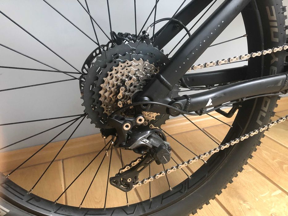 BULLS AM4 model 2020 Brose 750Wh, FOX,  L, TYLKO 720km,  levo kenevo