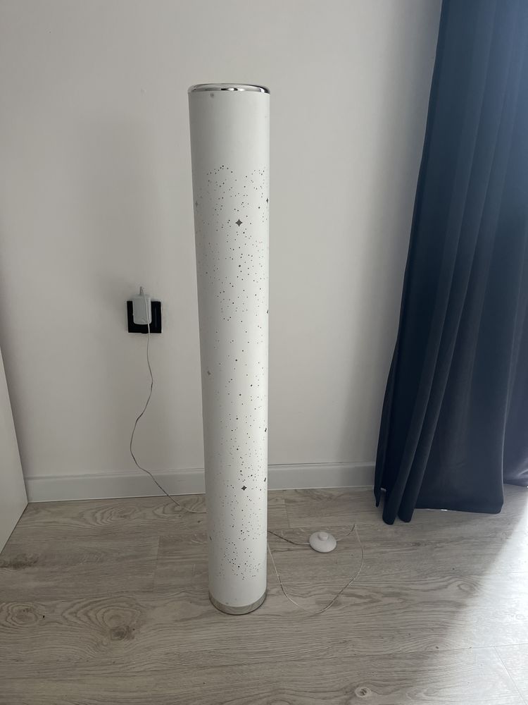 Stojąca lampa nocna