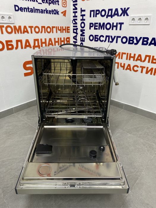 Термодезінфектор Miele Professional G7881