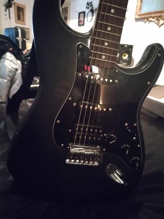 Guitarra Fender Squire