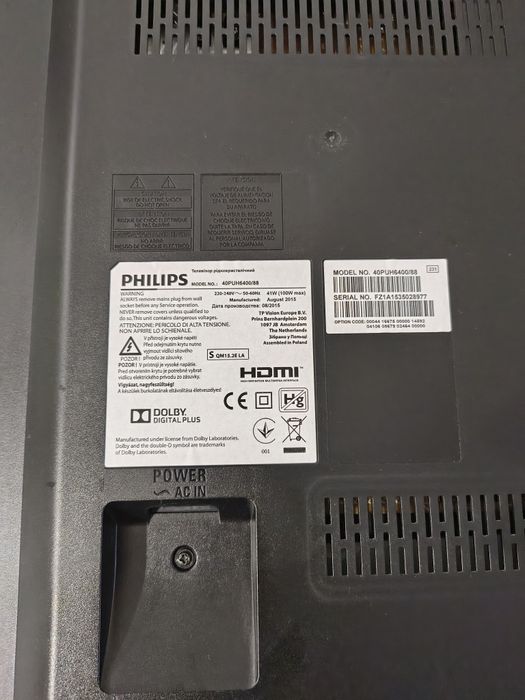 Phillips 40 cali 4K Ultra HD Smart TV, Android Tv, Google Play Store,