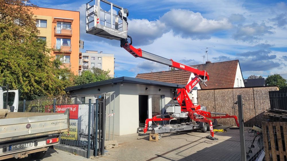 Najem wynajem Zwyżka Leo23gt Podnośnik 23m , szer.100cm wys.200cm