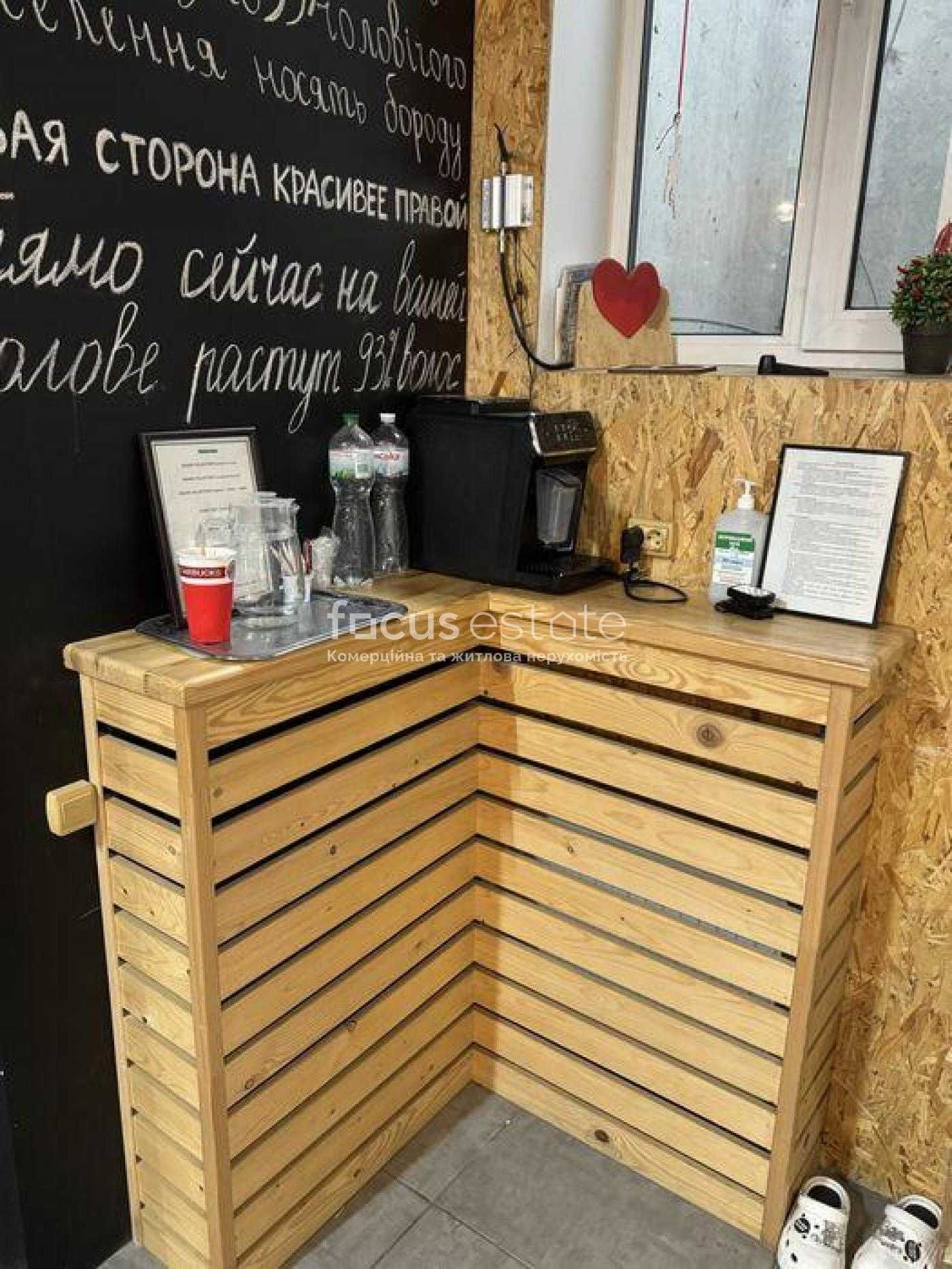 Оболонь. Продаж приміщення під ваш бізнес. Фасад 119м2
