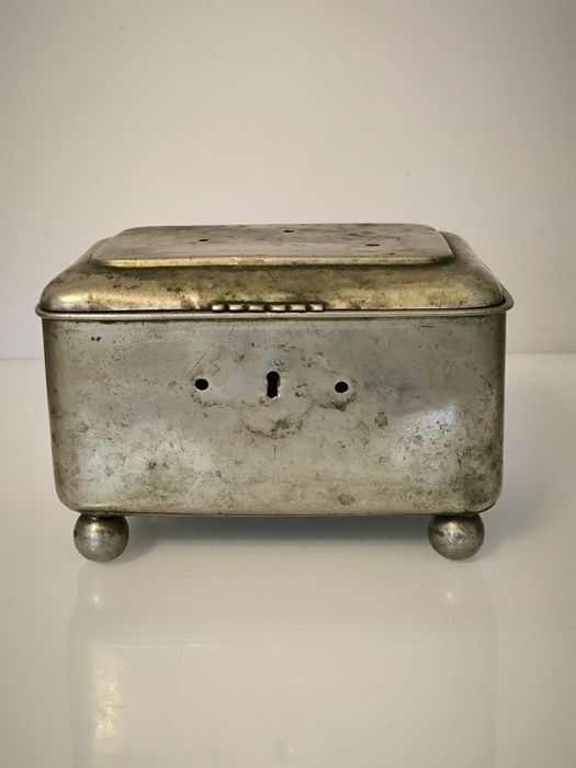 Cukiernica plater Gustaw Henniger Warszawa XIX wiek