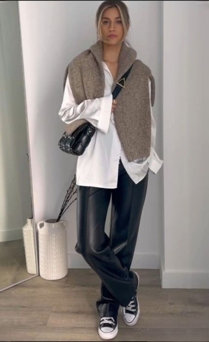 Модні шкіряні штани ZARA, розмір 36