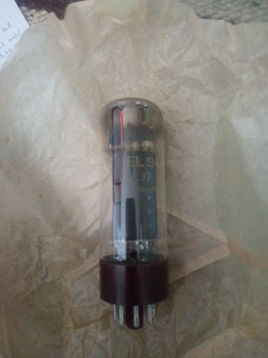 Lampa elektronowa Tesla el34