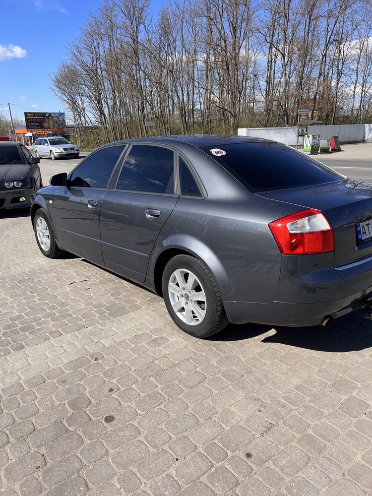 Audi a4 b6 1.6 benzun
