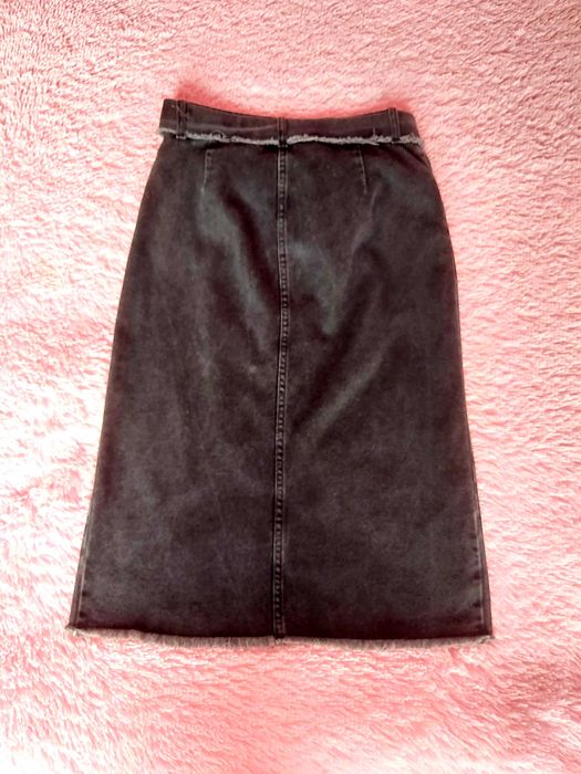Продам джинсову спідницю DeFacto