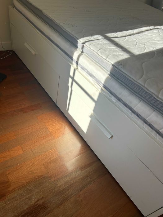 Cama Brimnes de 180x200