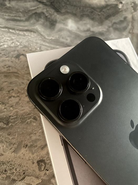 iPhone 15 Pro Max 256GB Black Titanium