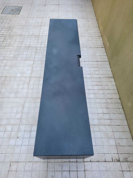 Mesa Movél TV Preta (Ikea BESTA) com Gaveta e Vidro na parte superior