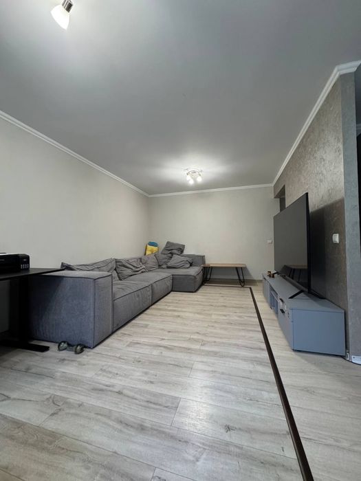 Продаж 3 кімнатної квартири