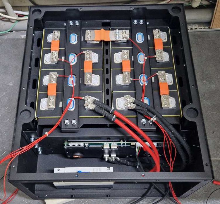 Корпус для збирання акумуляторів LifePo4 ДБЖ 16s 8s 4s