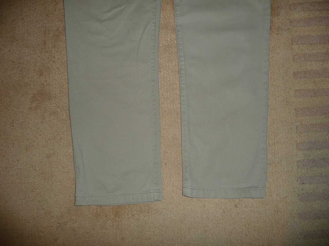 Spodnie GAP W34/L34=45/111cm chinosy materiałowe