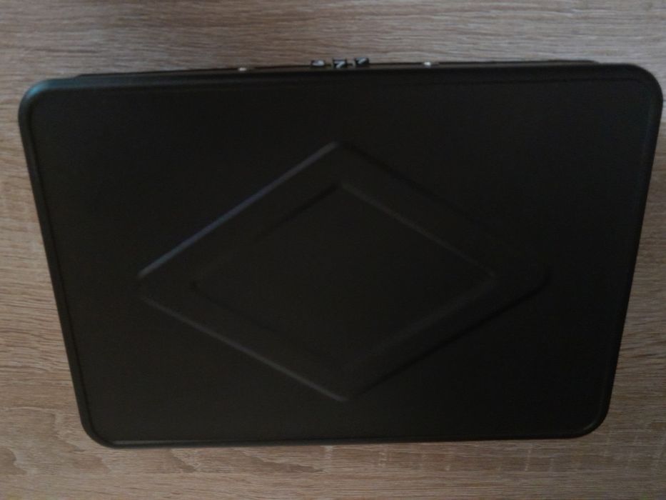 Сейф для цінних речей