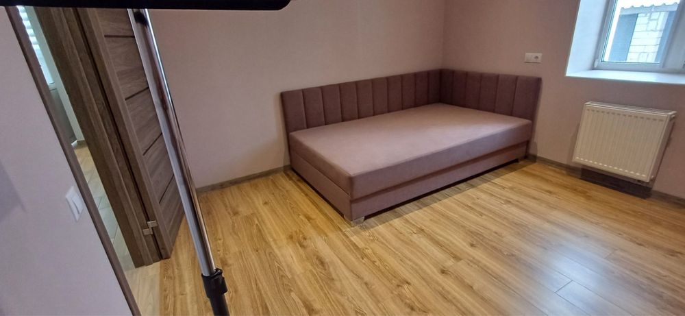 Продаж 2 квартири вул Нарбутівська