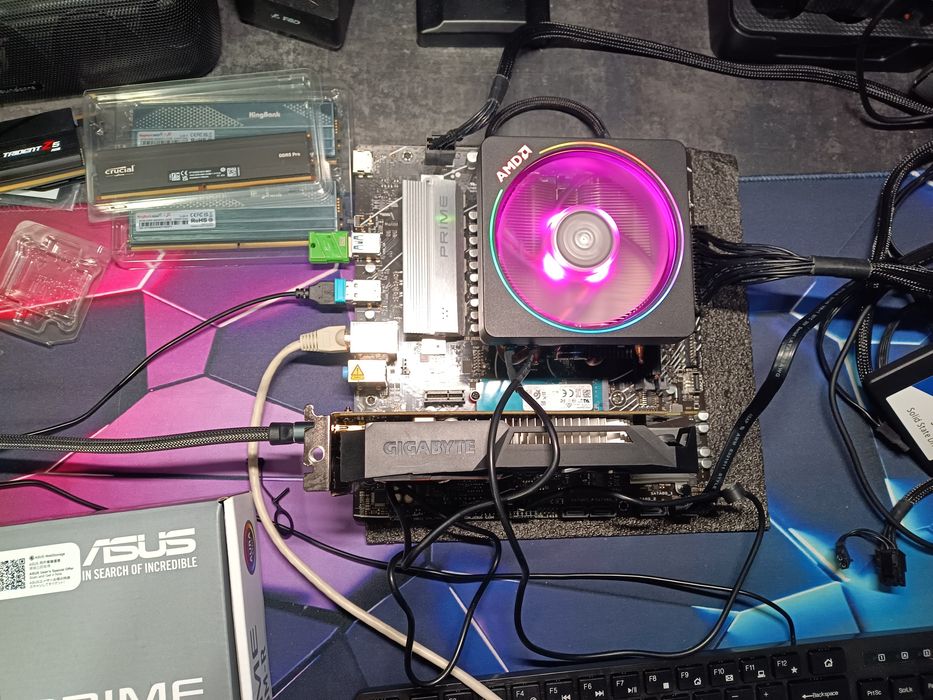 Продам плату ASUS Prime B650M-R.