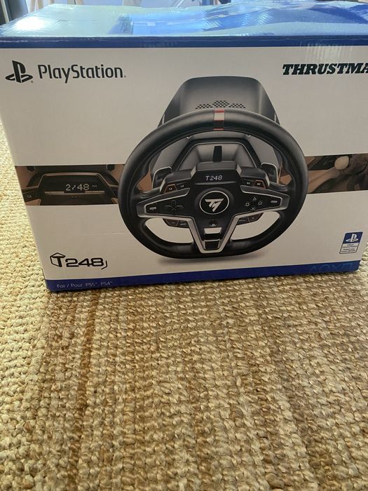 Volante + Pedais THRUSTMASTER T248 (PS4, PS5 e PC) + suporte