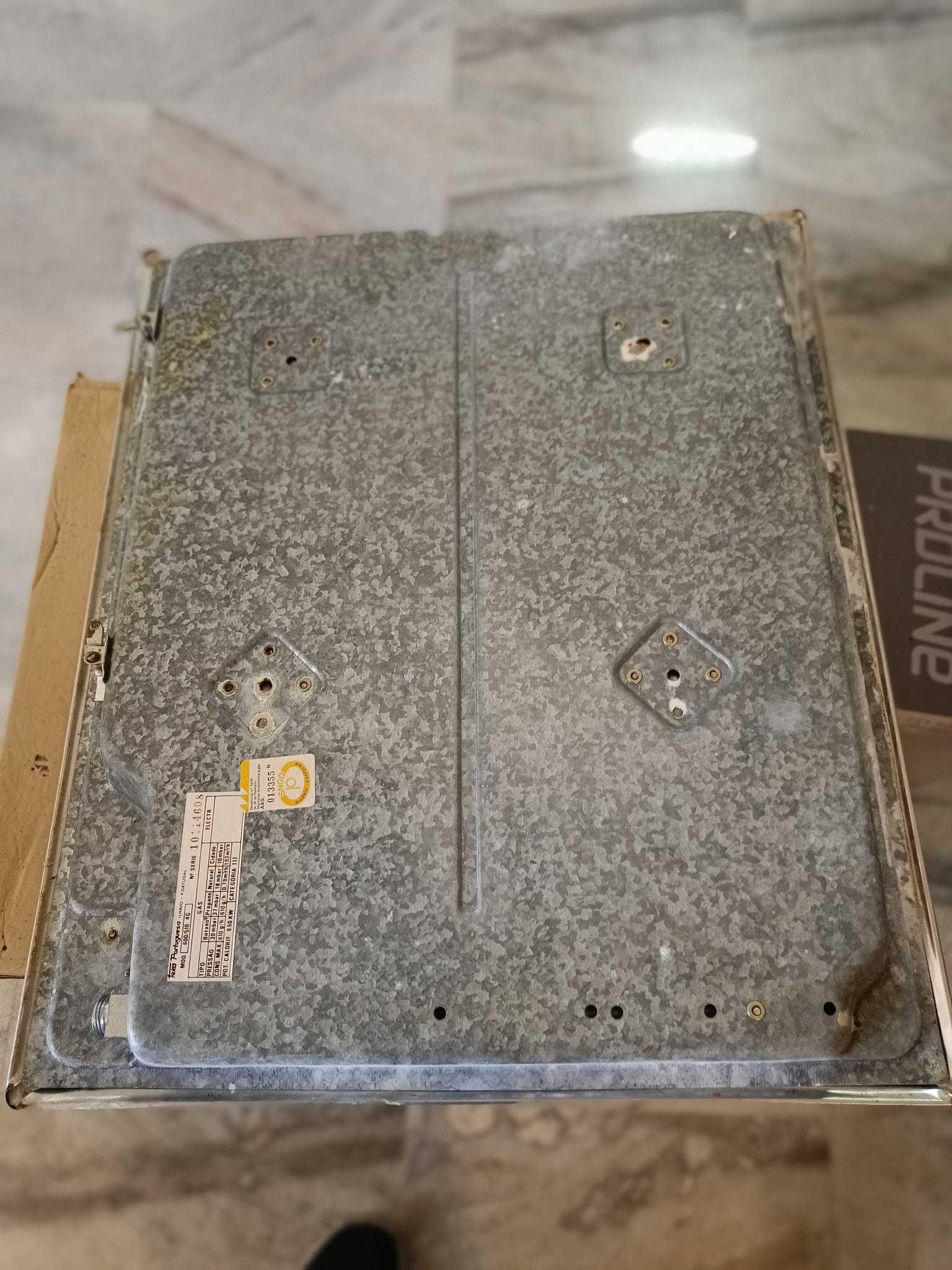 Placa de fogão TEKA inox, gaz natural, a funcionar bem