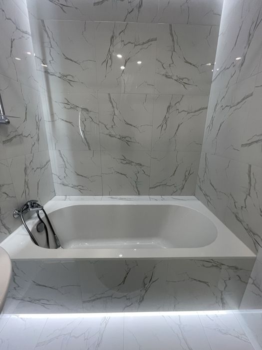 Посуточно , ЖК 4 Сезона / клиника Филатова, киностудия