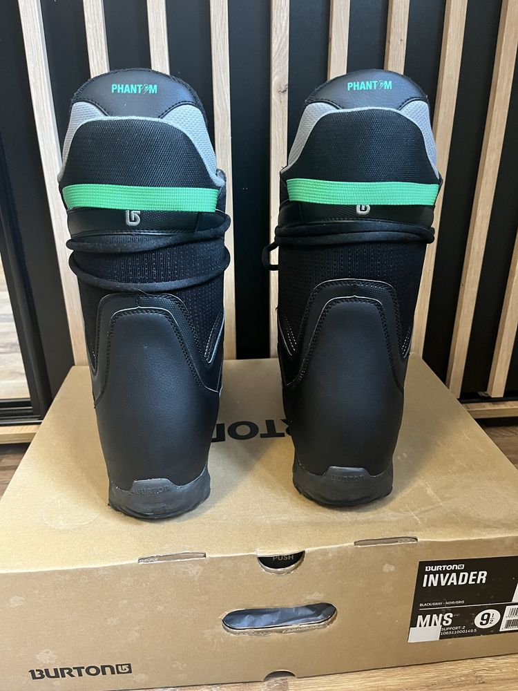 Buty snowboardowe Burton. Rozm 42.5. Wkł.  26 cm. Jak nowe.