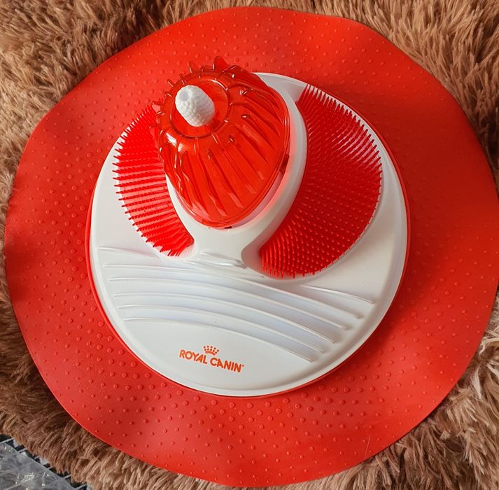 Royal Canin Massage Center.
