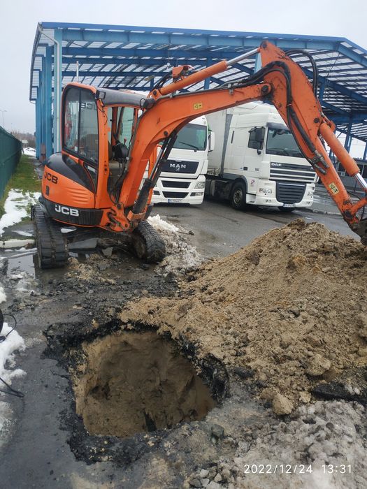 Екскаватор, послуги оренда міні екскаватора , септик, каналізація фунд