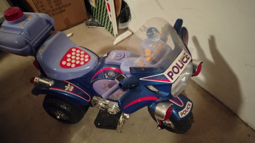 Motor dziecięcy - zabawka