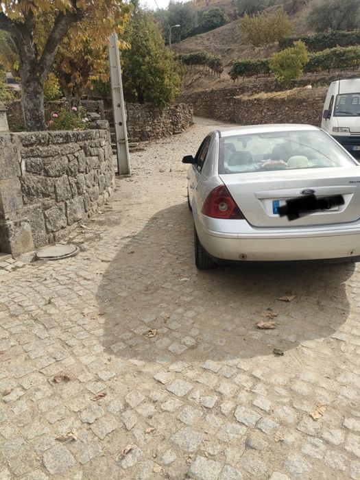 Ford Mondeo a Gasolio impecável.