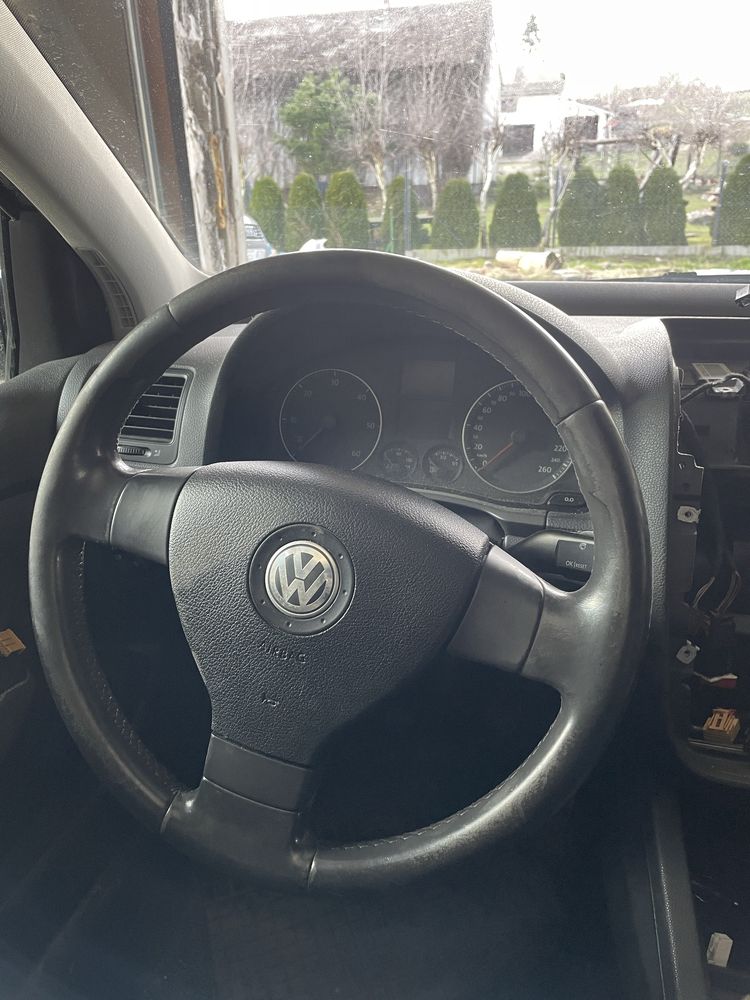 Golf 5 V LC9Z 1.9 TDI BRU Części