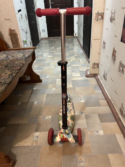 Велосипед дитячий для дівчинки