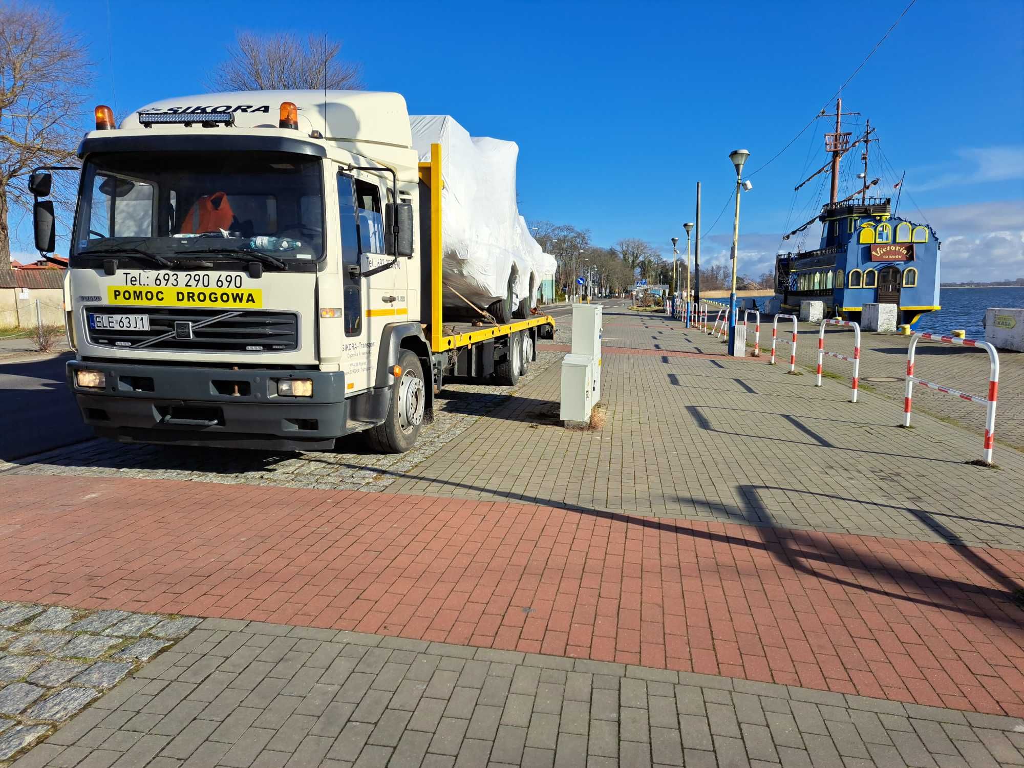 Pomoc drogowa Rusiec laweta Bełchatów Wieluń transport ciągników palet