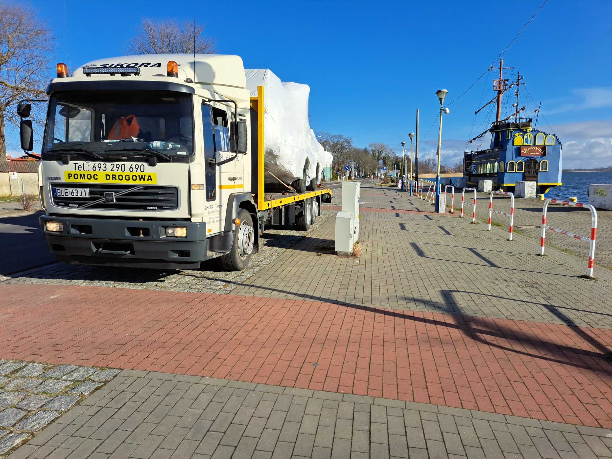 Pomoc drogowa Rusiec laweta Bełchatów transport ciągników przyczep itp