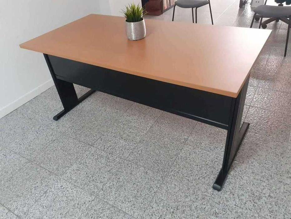 Secretária de escritório