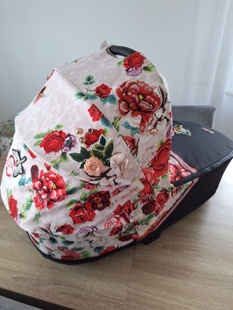 Gondola cybex priam 4.0 spring blossom light