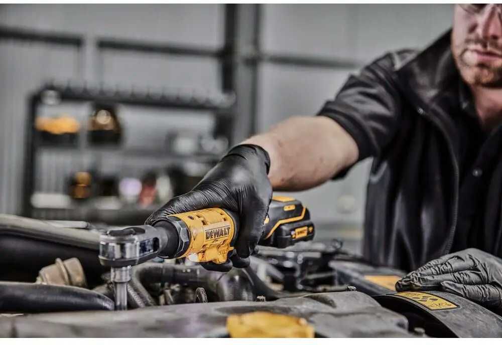 DeWALT DCF504N Гайкокрут кутовий - ключ-храповик 12v 1⁄4 (6мм)каркас