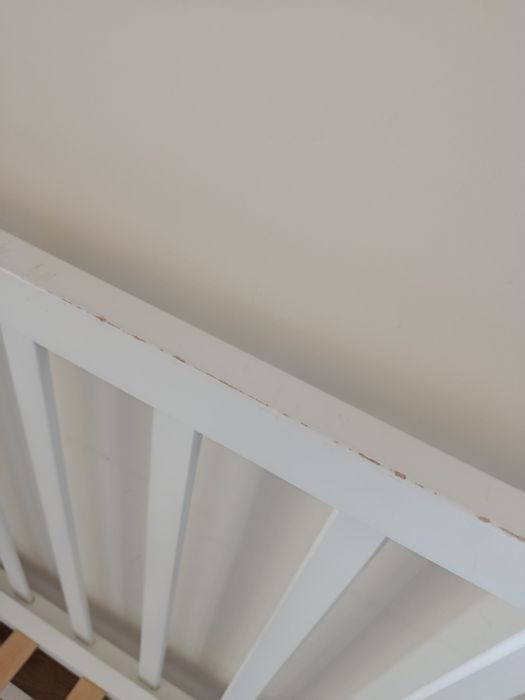 Дитяче ліжко дерев'яне