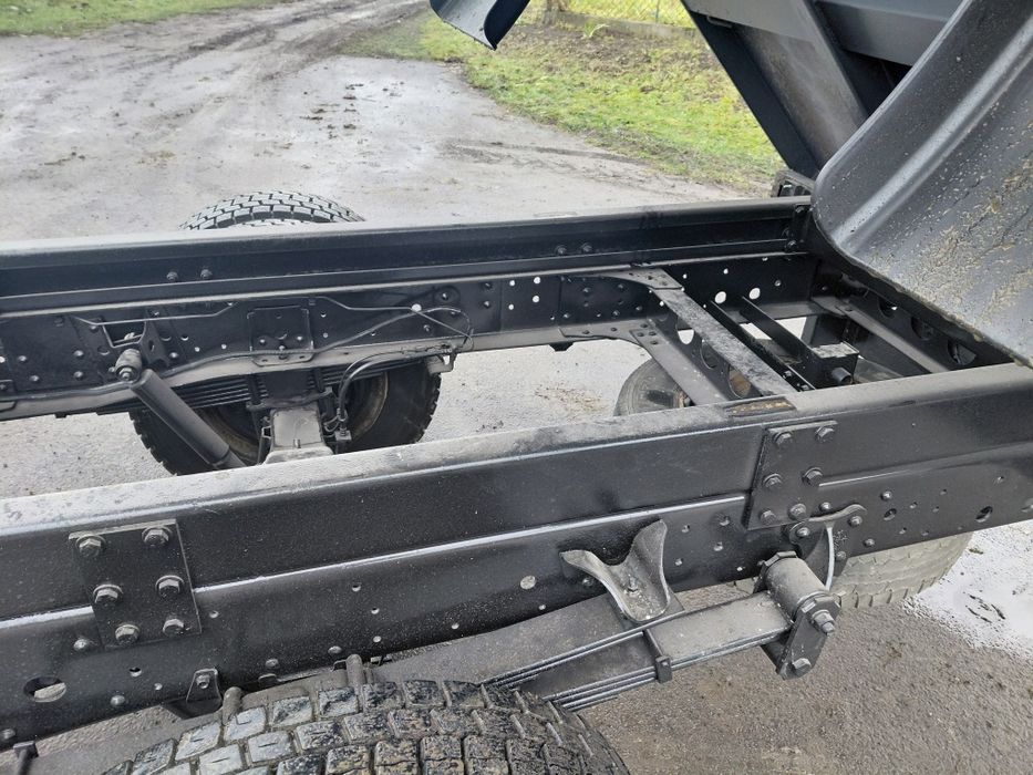 Isuzu NOR Самоскид Маніпулятор