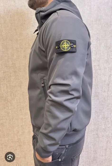 Куртка Stone Island Light Soft Shell-R