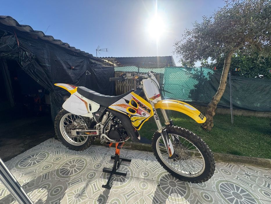 Moto cross suzuki 125 RM