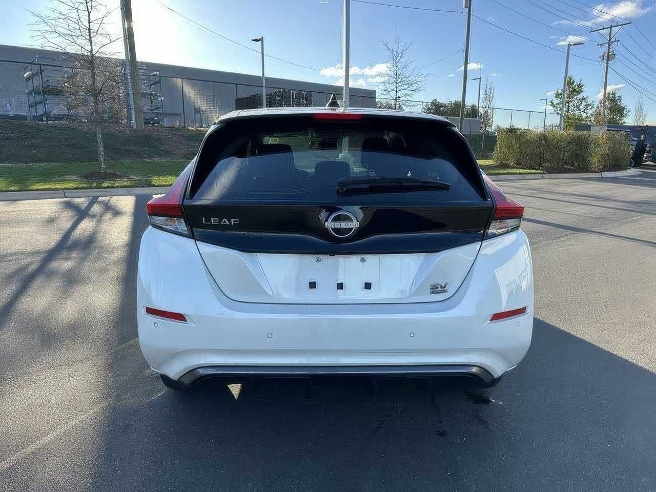 2023 Nissan LEAF SV Plus