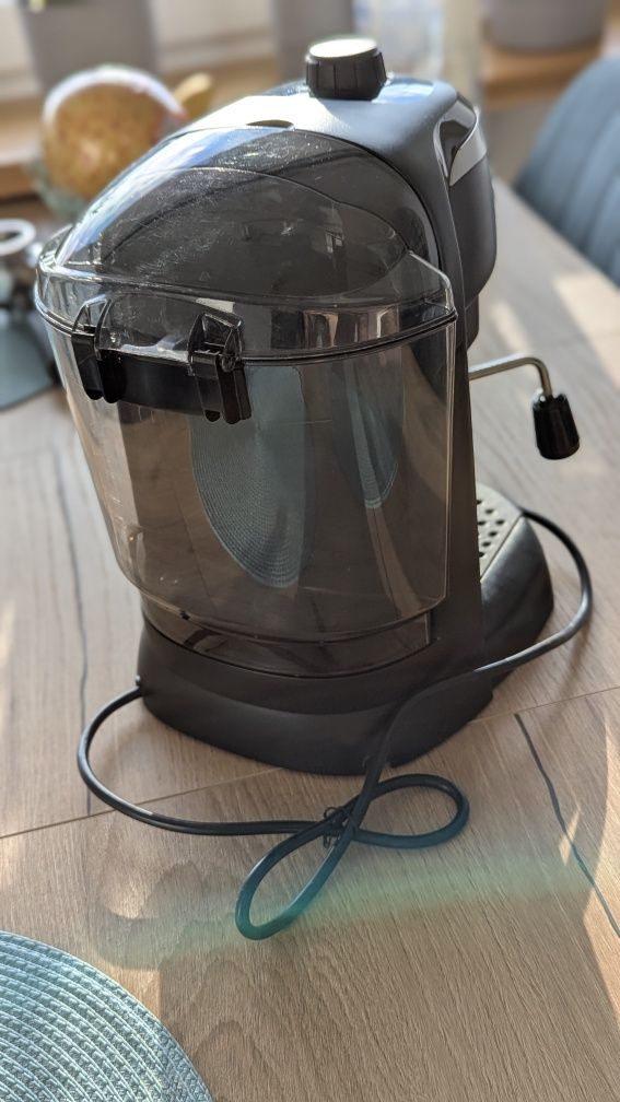 Ekspres ciśnieniowy DeLonghi Ec 221.B 1100W Czarny