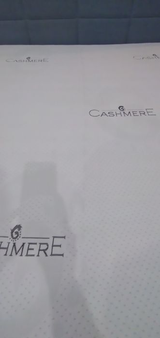 Łóżko tapicerowane z materacem nowe stelaże 180/200